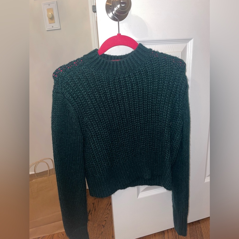 Green pacsun sweater